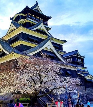 Вогняний Кюсю і тропічний Чеджу