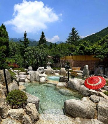 Слідами старих доріг