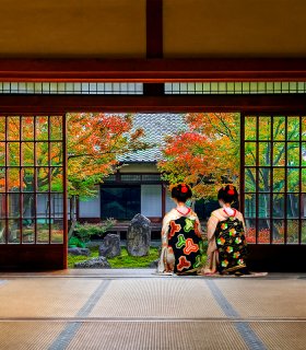 Осіння Японія Священними стежками