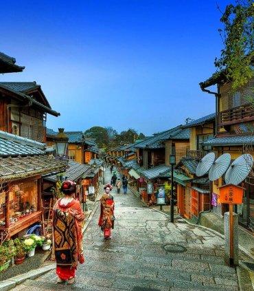 Слідами старих доріг