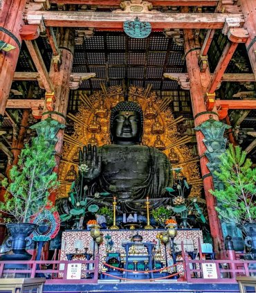 Нара та тисячі воріт Фусімі Інарі