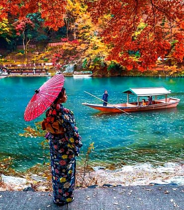 Осіння Японія Священними стежками