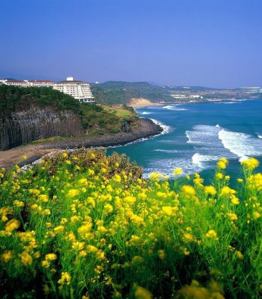 Вогняний Кюсю і тропічний Чеджу