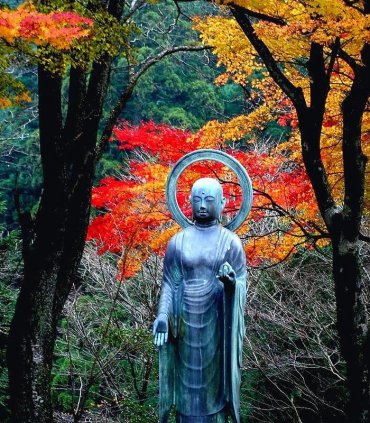 Гора Хіей і величне озеро Біва