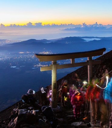 До вершини Фудзі-сан