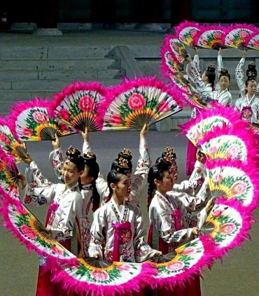 K-Shuttle тур навколо Кореї